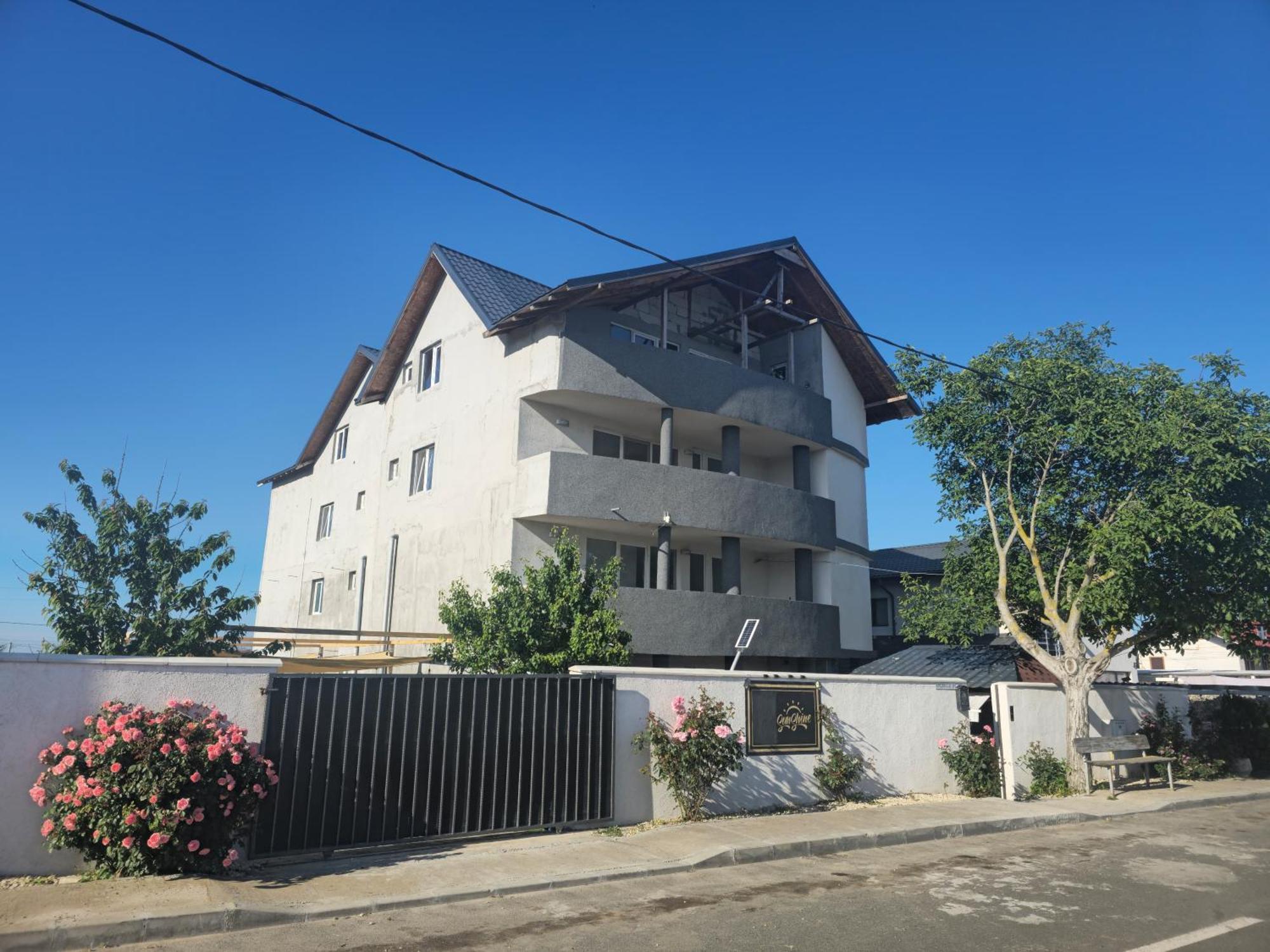 Sunshine Hotel Schitu Ngoại thất bức ảnh